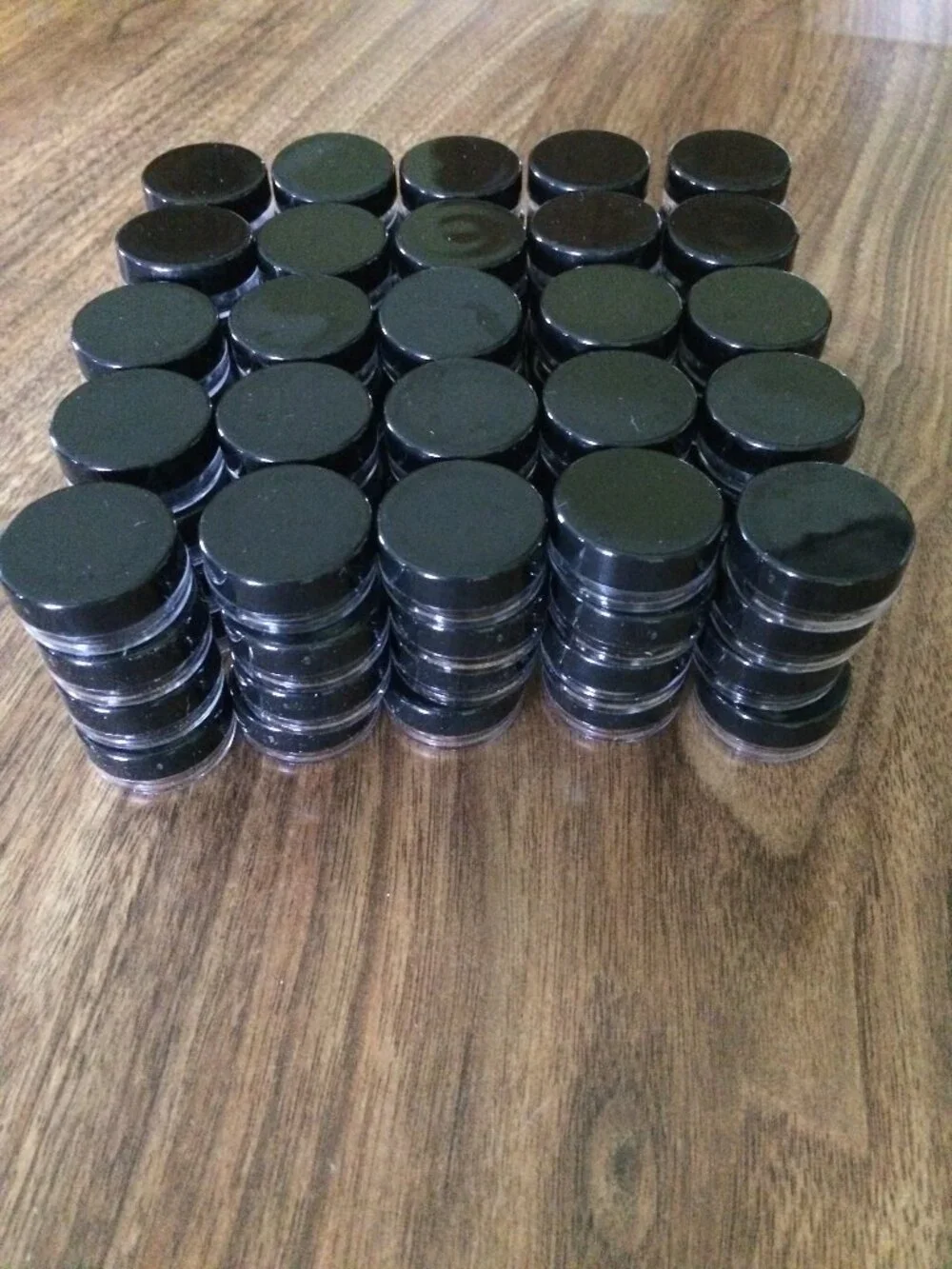 3 Gram Plastic Sample Containers 100 Count